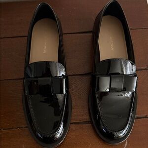 Stuart Weitzman Black Logo Embossed Shoe Box Interior